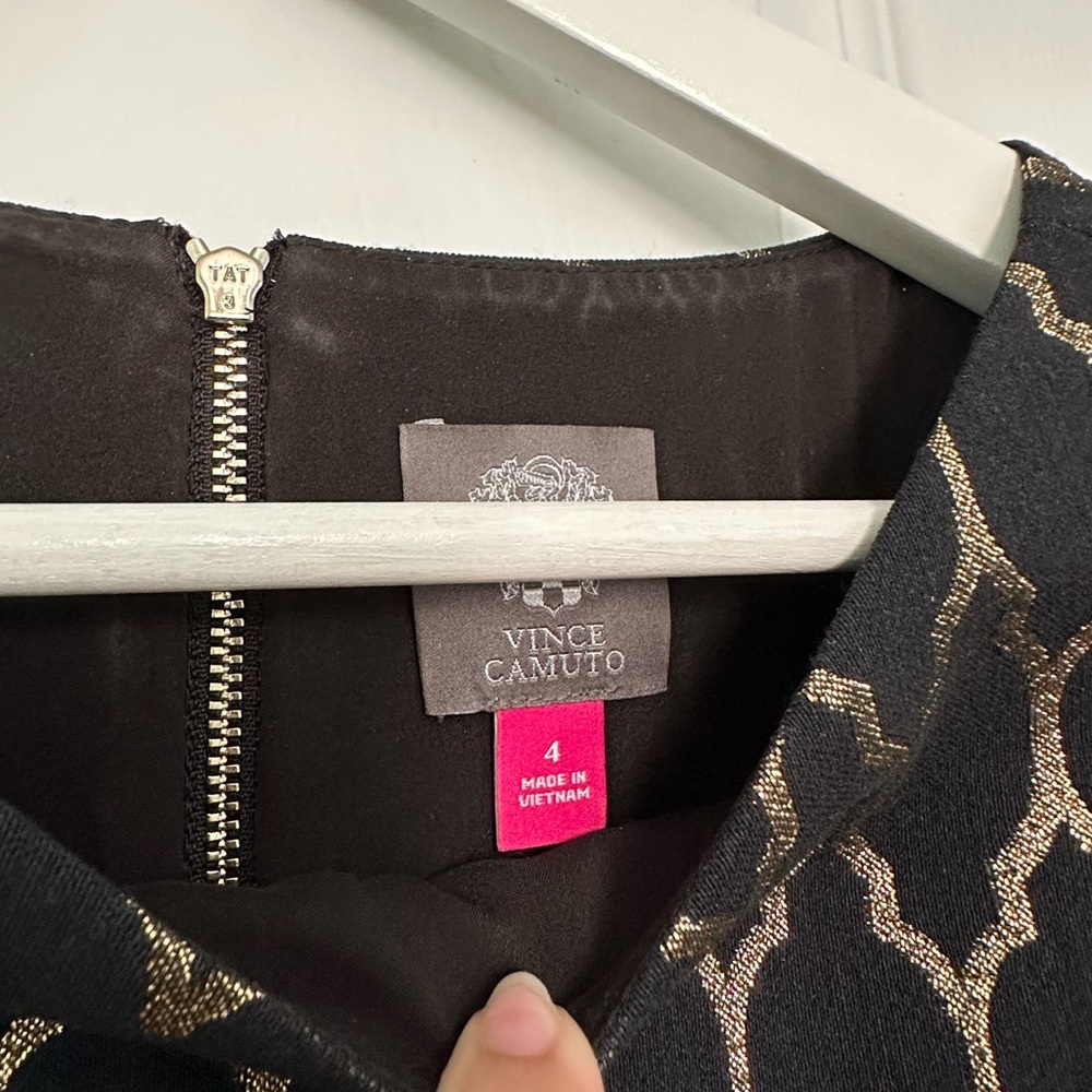 Vince Camuto Gold and Black patterned dress